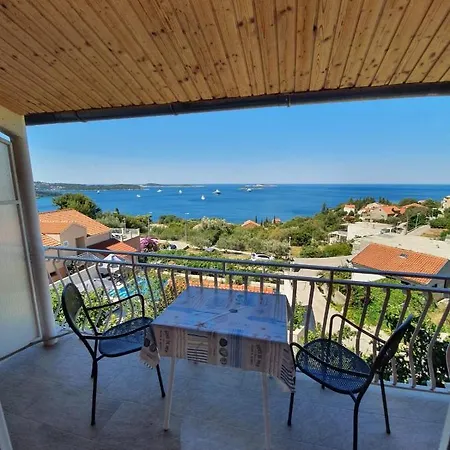 Ana Apartment