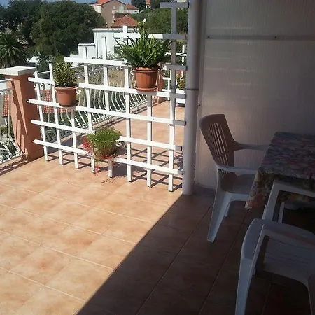 Ana Apartment