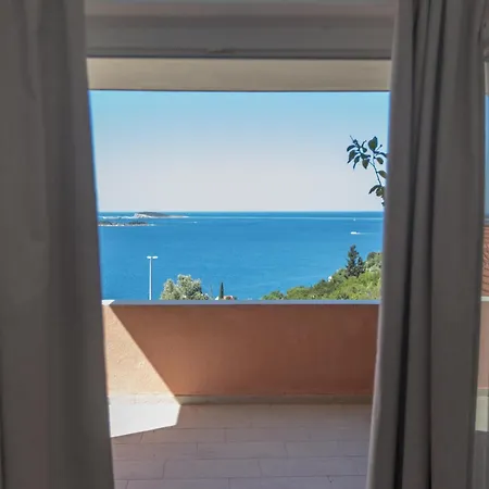 Διαμέρισμα Apartmani Ana