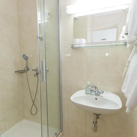 Apartmani Ana * Mlini