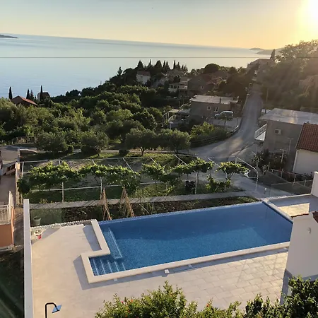 Διαμέρισμα Apartmani Ana Mlini