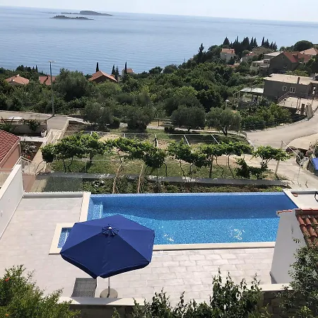 Apartmani Ana * Mlini