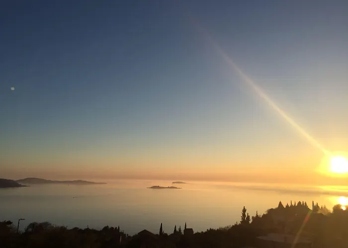 安娜公寓酒店 *