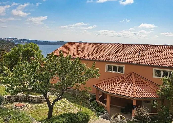 安娜公寓酒店 *