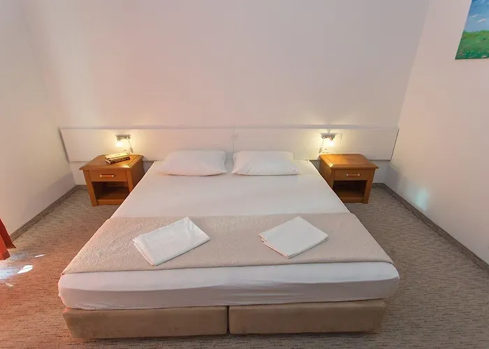 安娜公寓酒店 米利尼