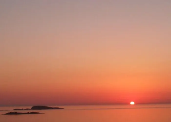 安娜公寓酒店 *